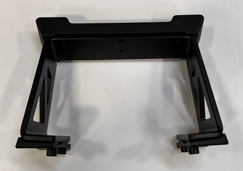 V13 Kickstand